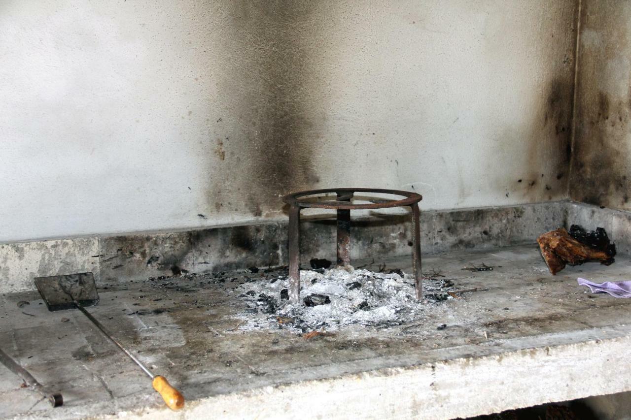 Apartmani Corleone Bilice Dış mekan fotoğraf