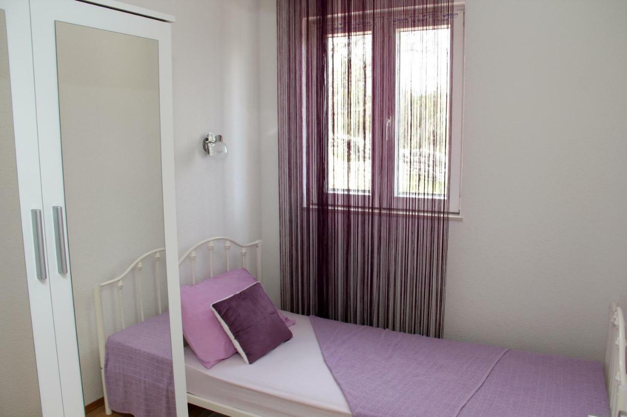 Apartmani Corleone Bilice Dış mekan fotoğraf